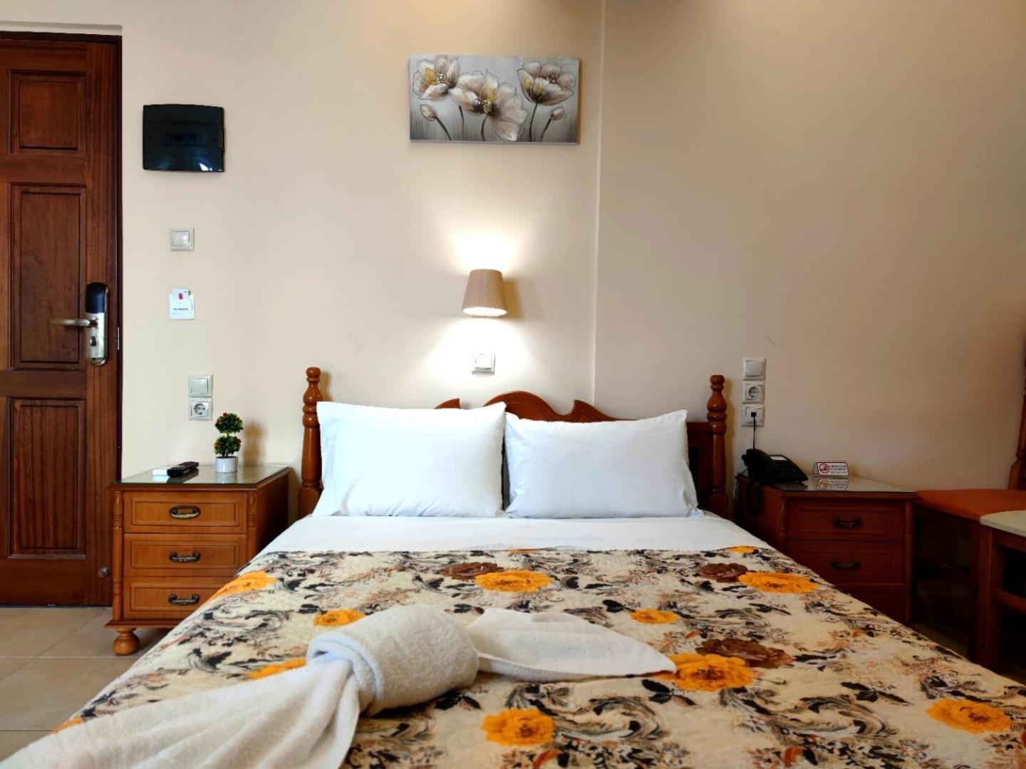 Hotel Anagennisis Frý Екстериор снимка