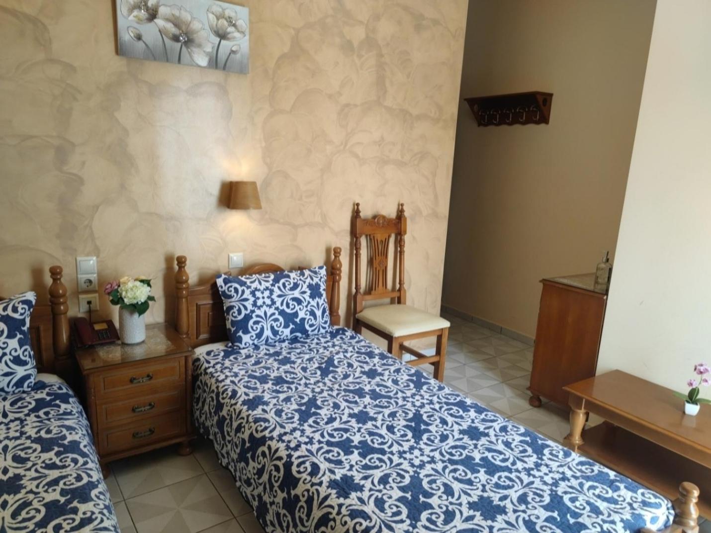 Hotel Anagennisis Frý Екстериор снимка